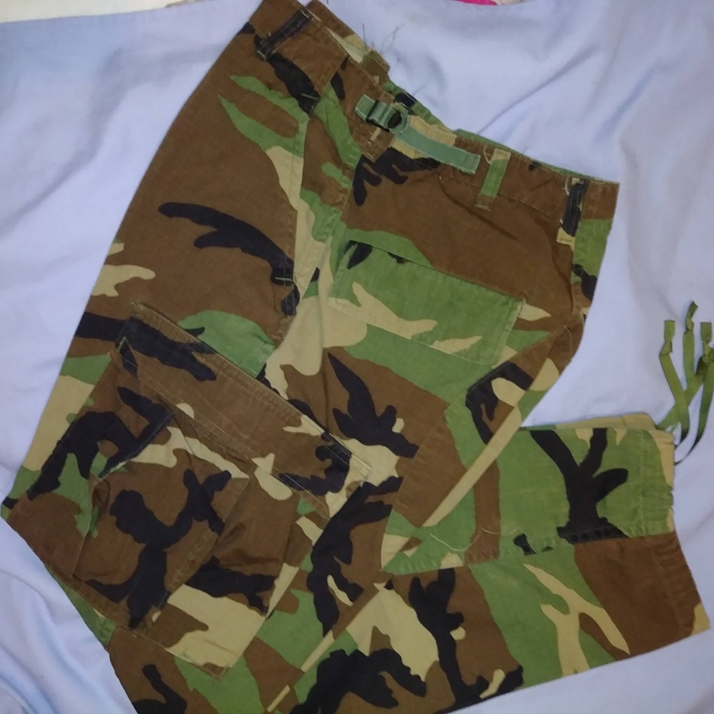 Mens cAmO button up pants